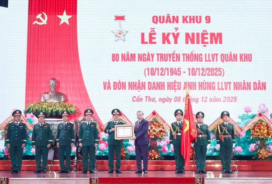 Party chief requests Military Region 9 to build elite and modern forces